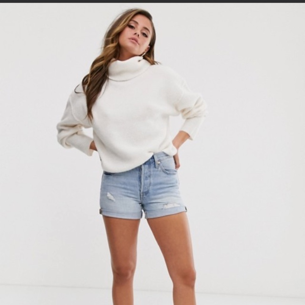 🌾 ASOS Cowl Neck Fluffy Cozy Sweatshirt